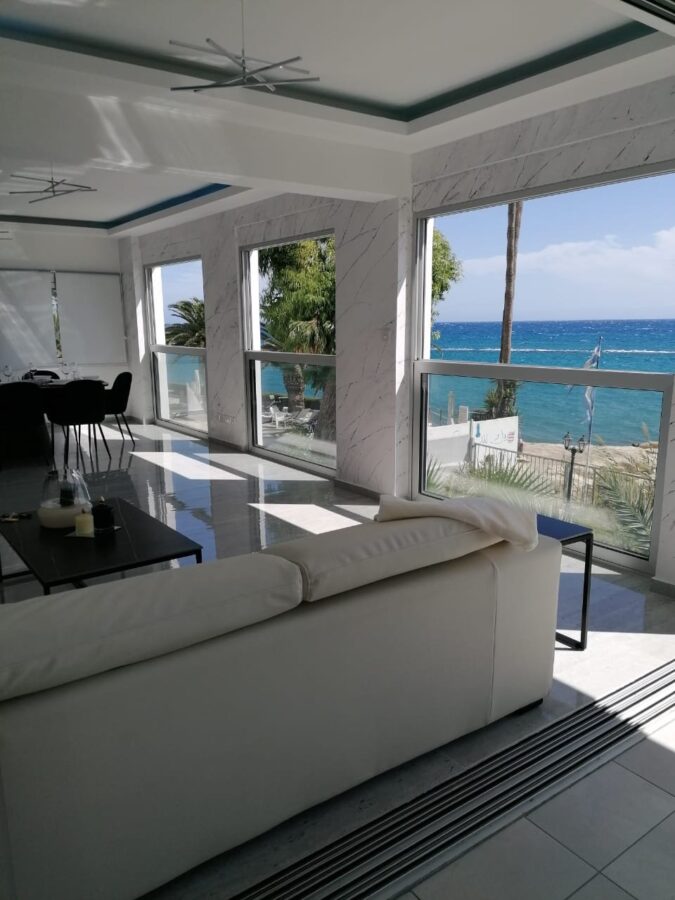 3-Bedrooms Apartment (Ref: 1048)