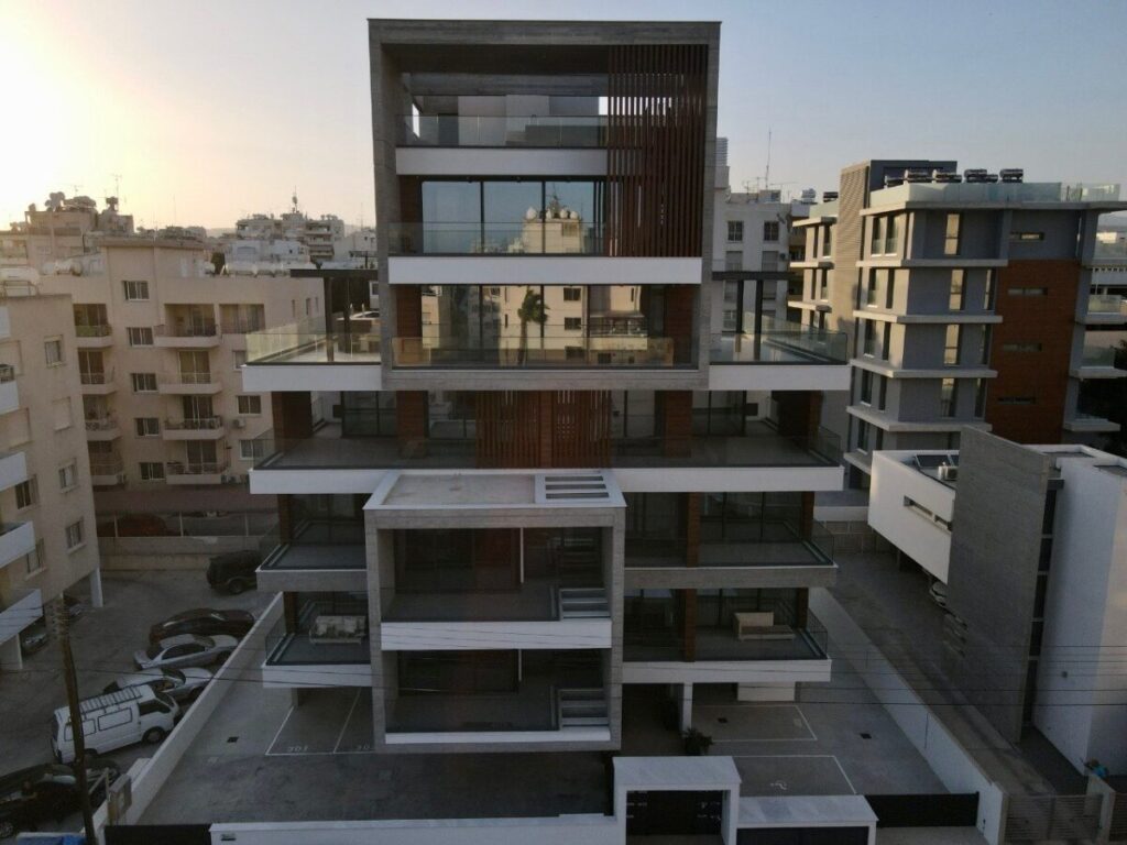 2 bedrooms apartment (Ref: 4091)