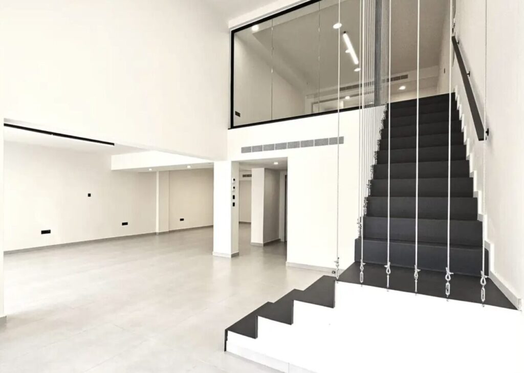Office for rent (Ref: 4721)