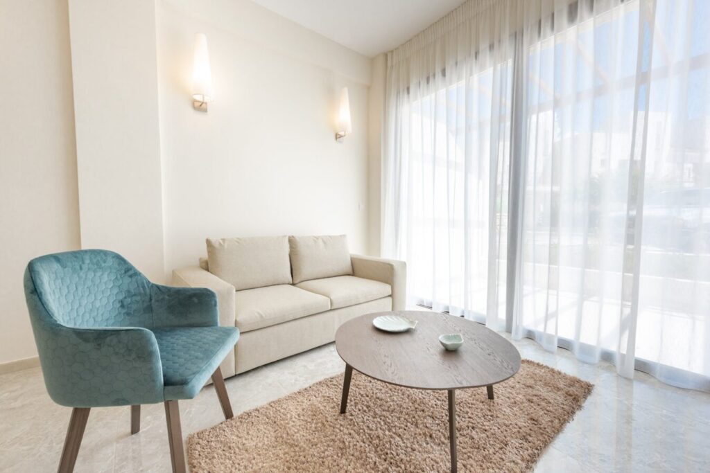 2-Bedrooms Apartment (Ref: 2316)