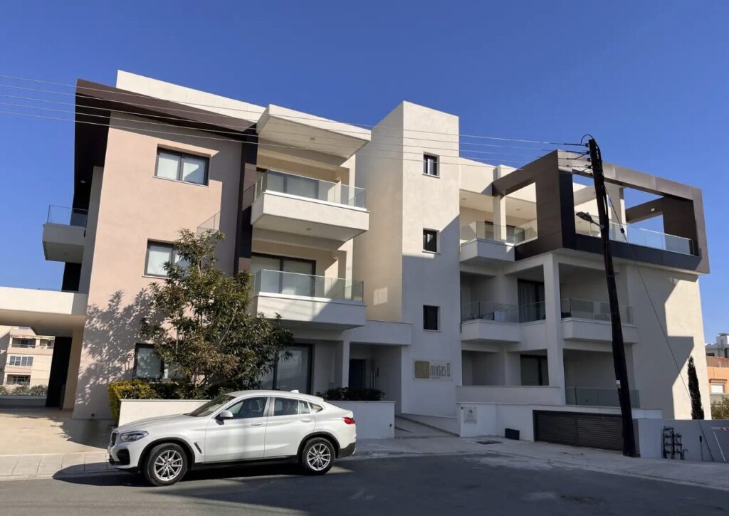 2-Bedroom Apartment (Ref: 2953)