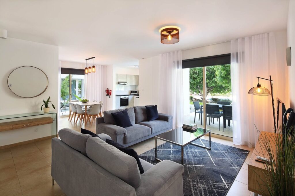 3-Bedroom Apartment (Ref: 1405)