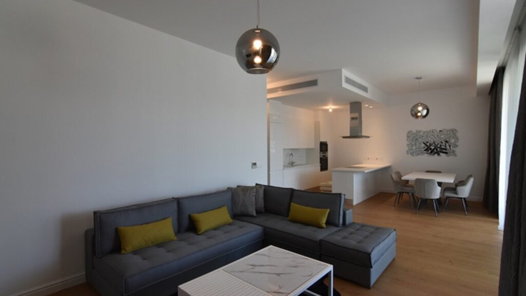 3 bedrooms apartment (Ref: 3830)