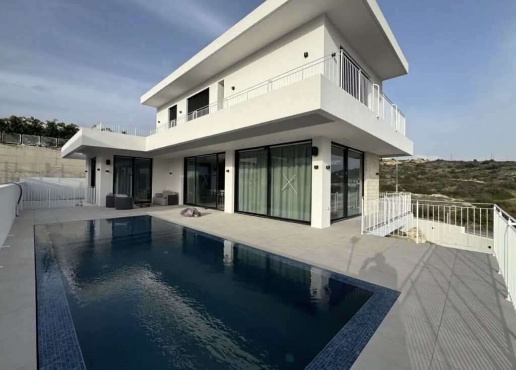 6-bedroom villa (Ref: 3633)