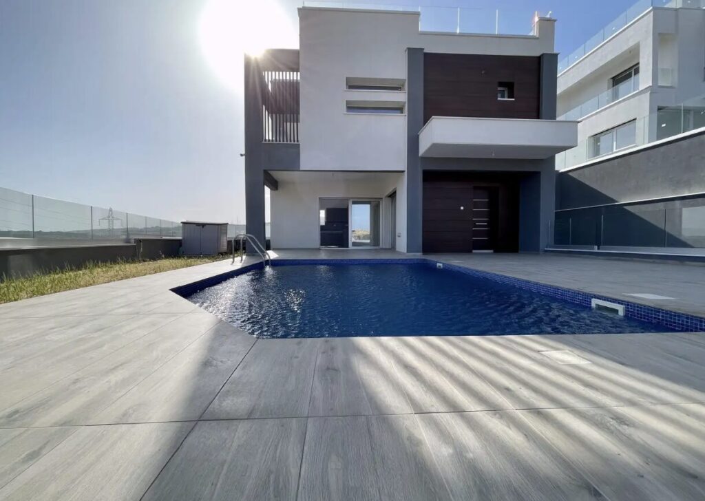 3 bedroom villa (Ref: 3621)