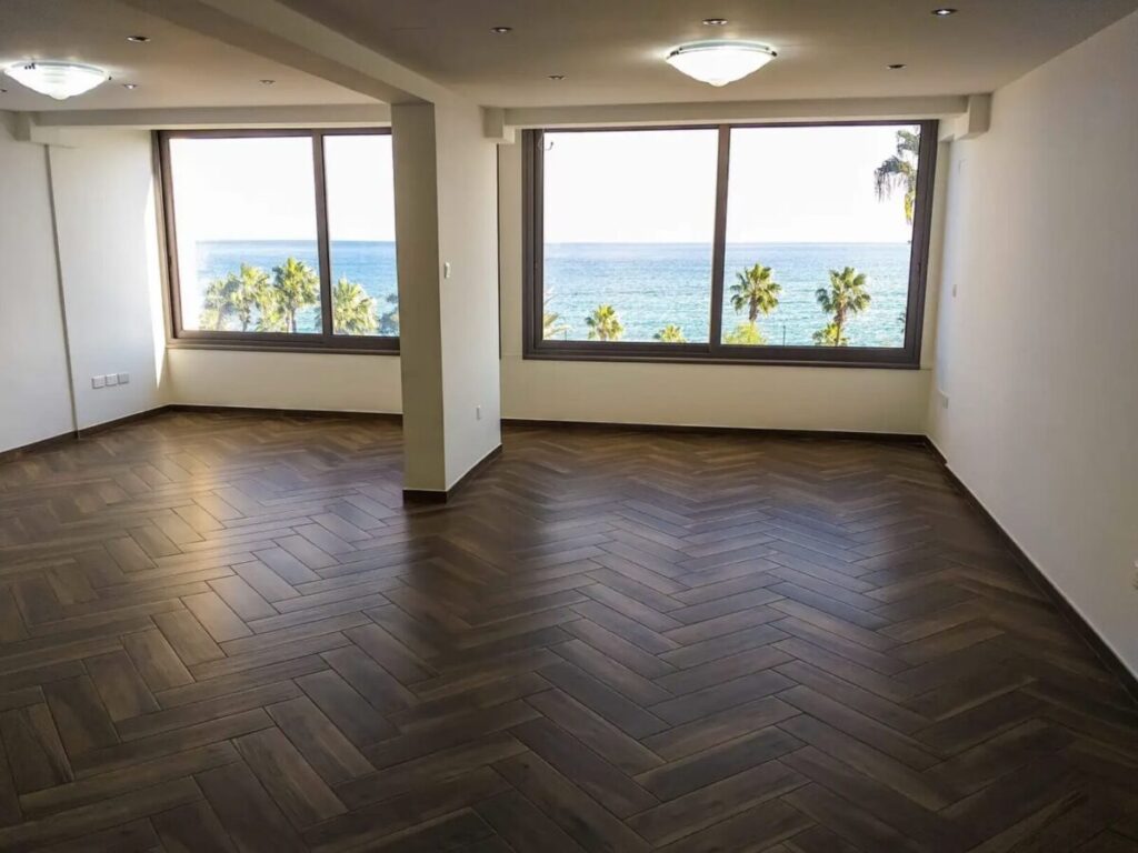Office for rent (Ref: 3738)