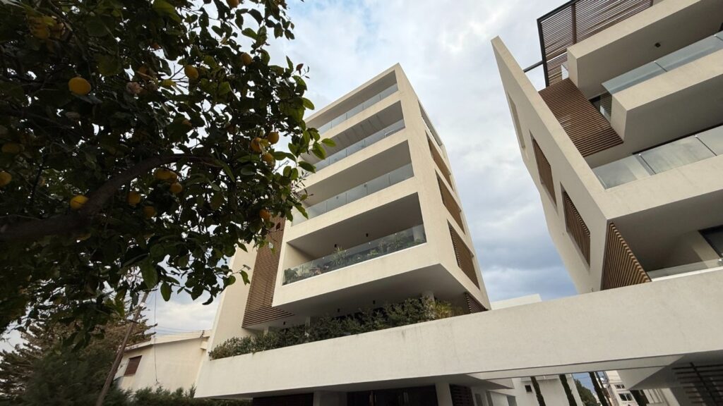 3-Beedrooms Penthouse (Ref: 1106)