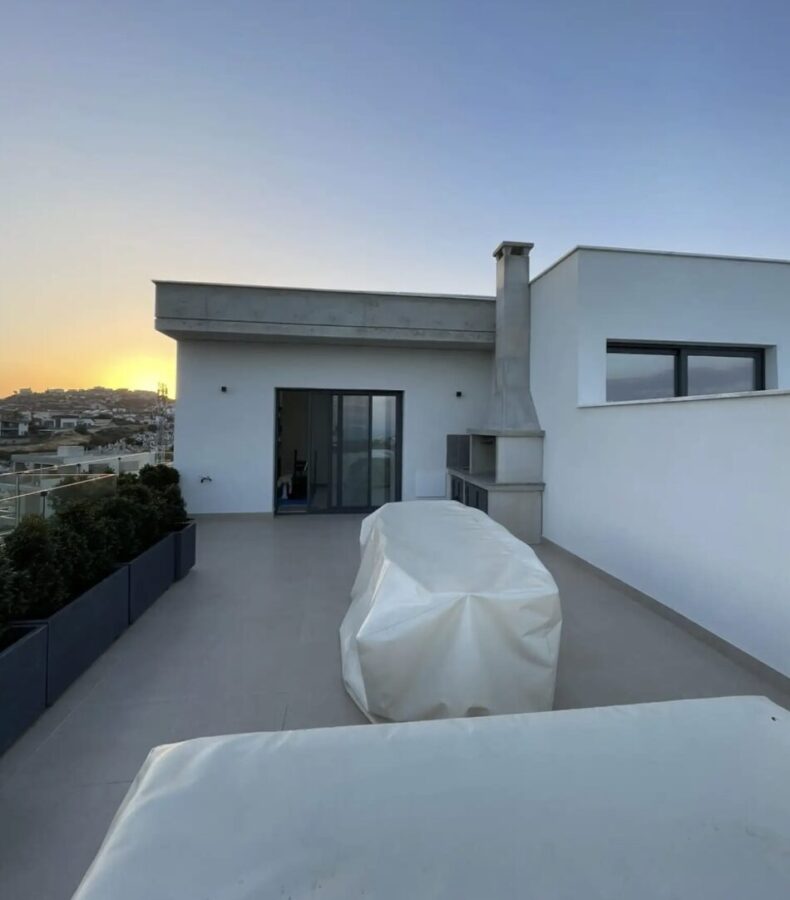 4-bedroom penthouse (Ref: 3723)