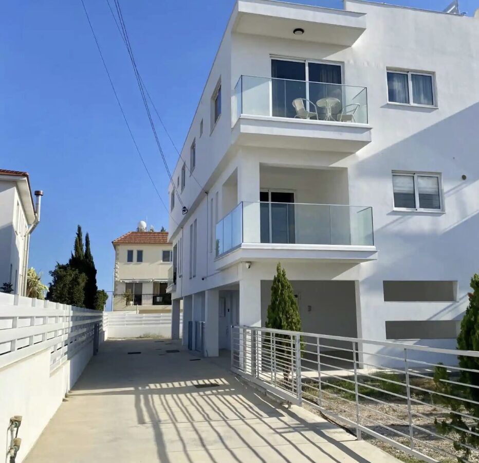 3-bedroom maisonette (Ref: 3853)